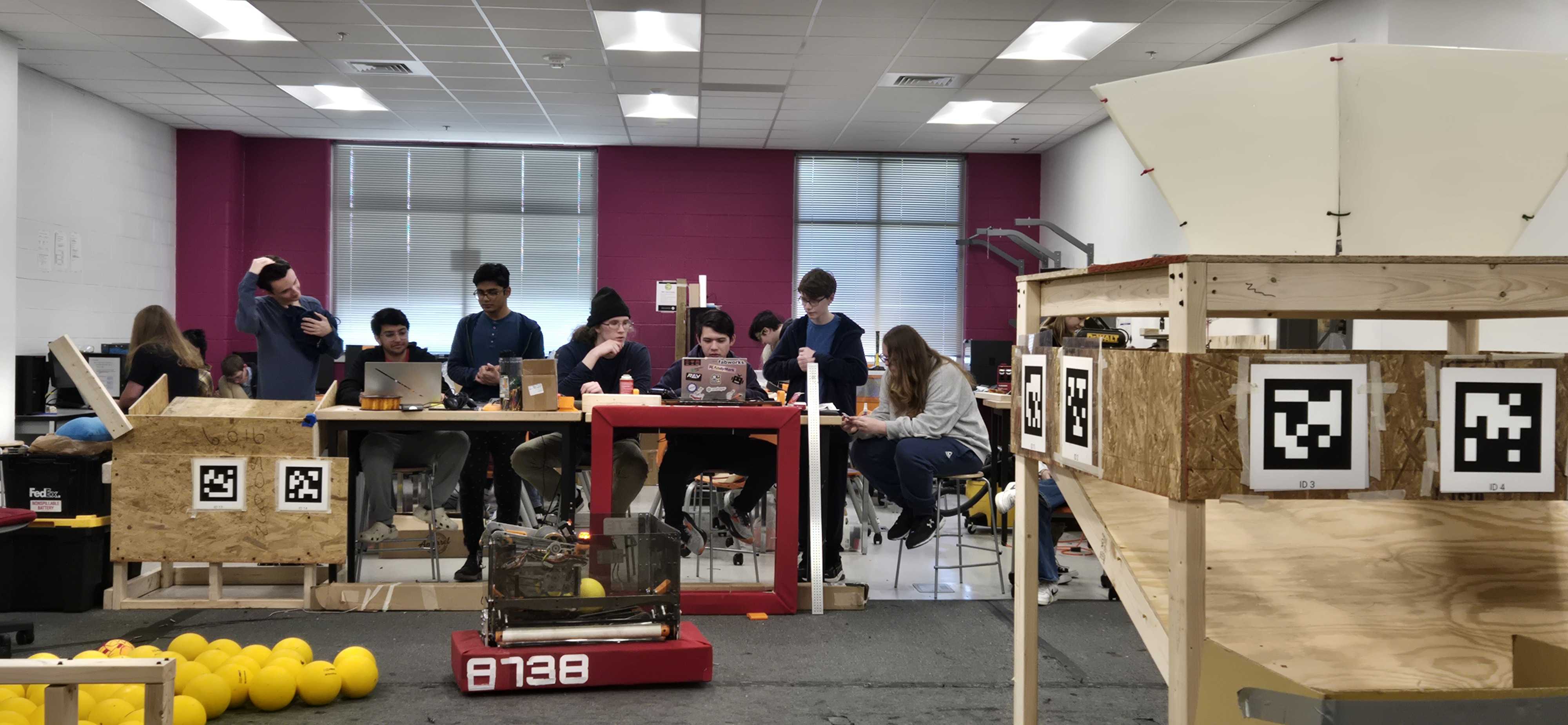 SLICE members building